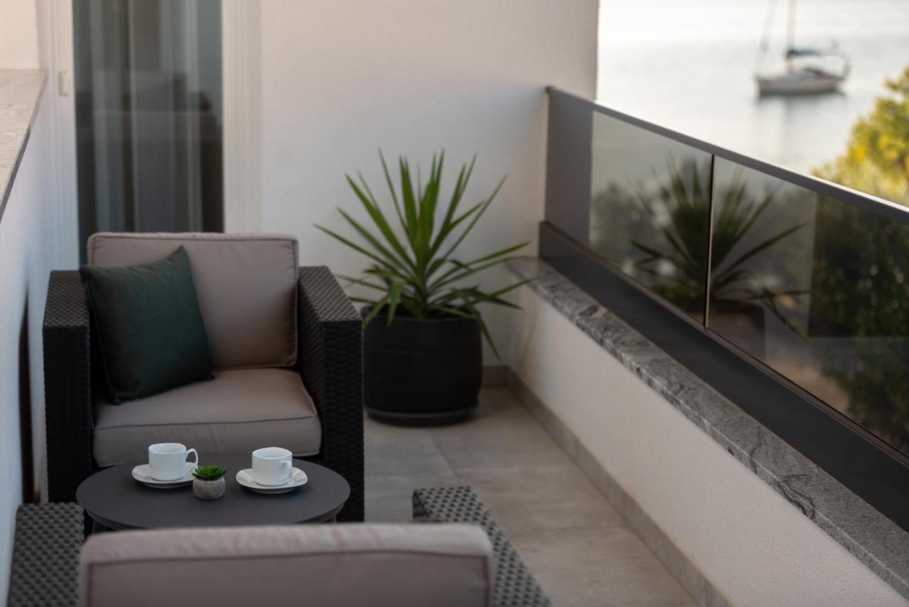 Villa Fortis B&B Trogir Eksteriør bilde