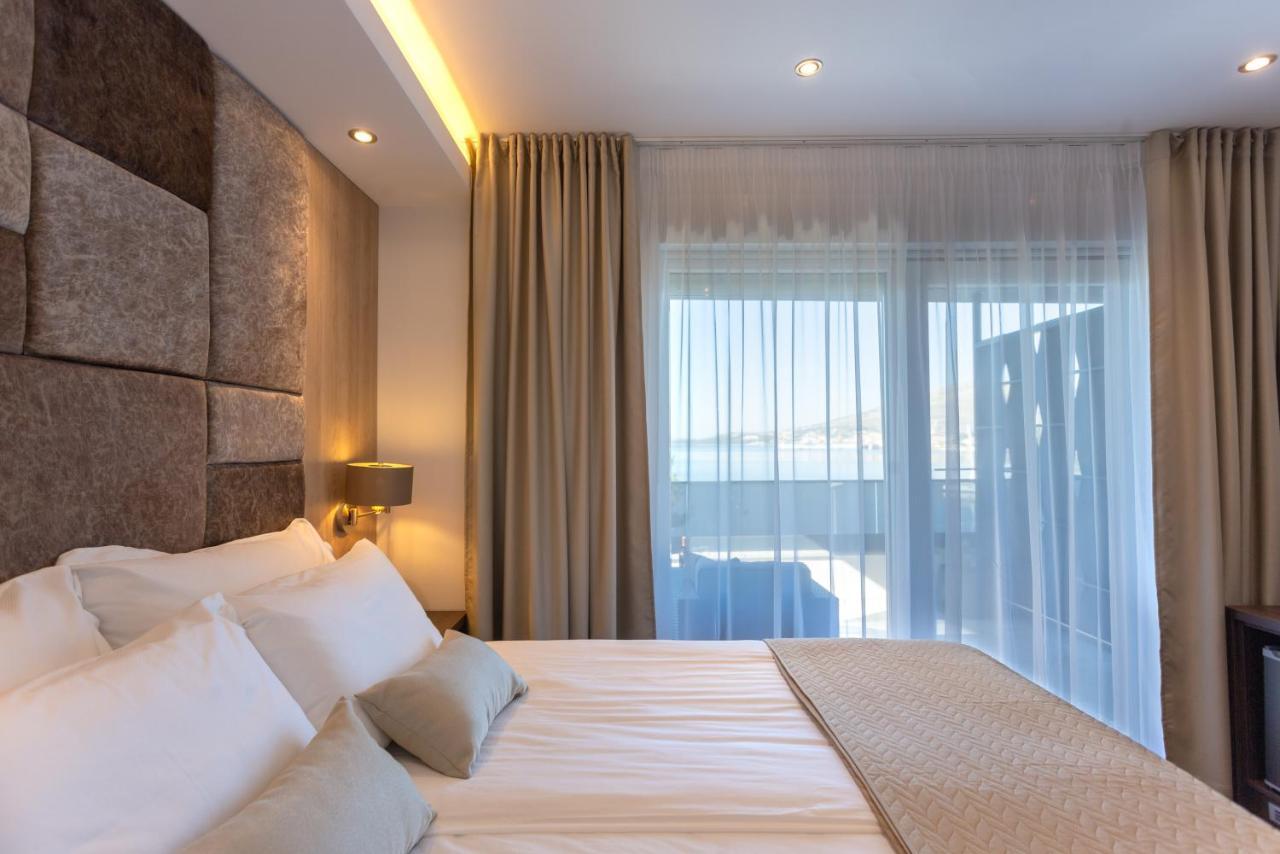 Villa Fortis B&B Trogir Eksteriør bilde
