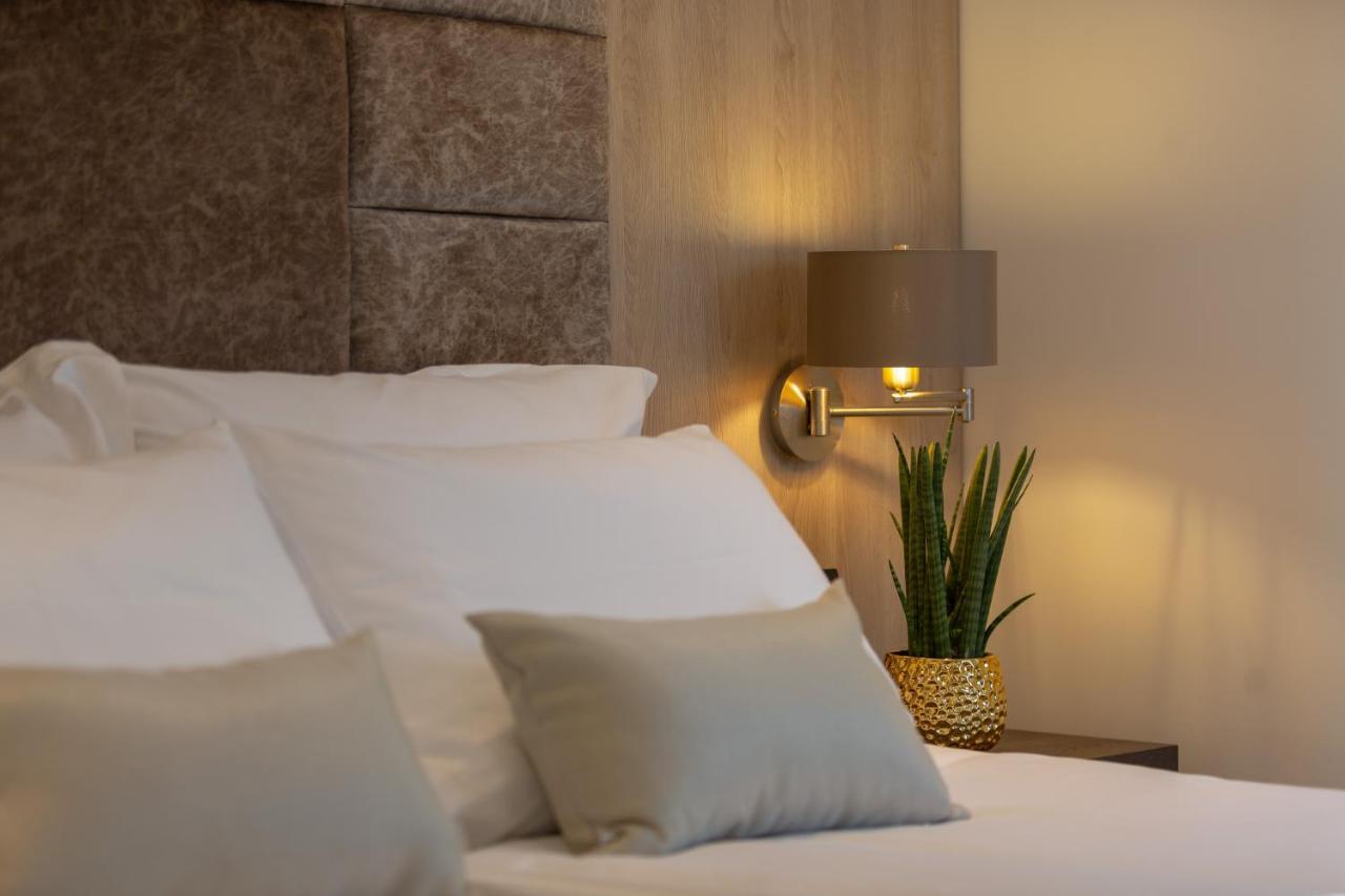 Villa Fortis B&B Trogir Eksteriør bilde