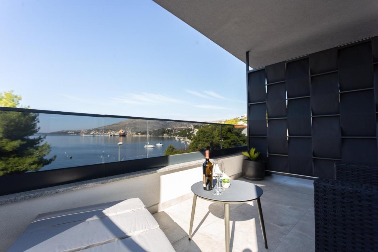 Villa Fortis B&B Trogir Eksteriør bilde