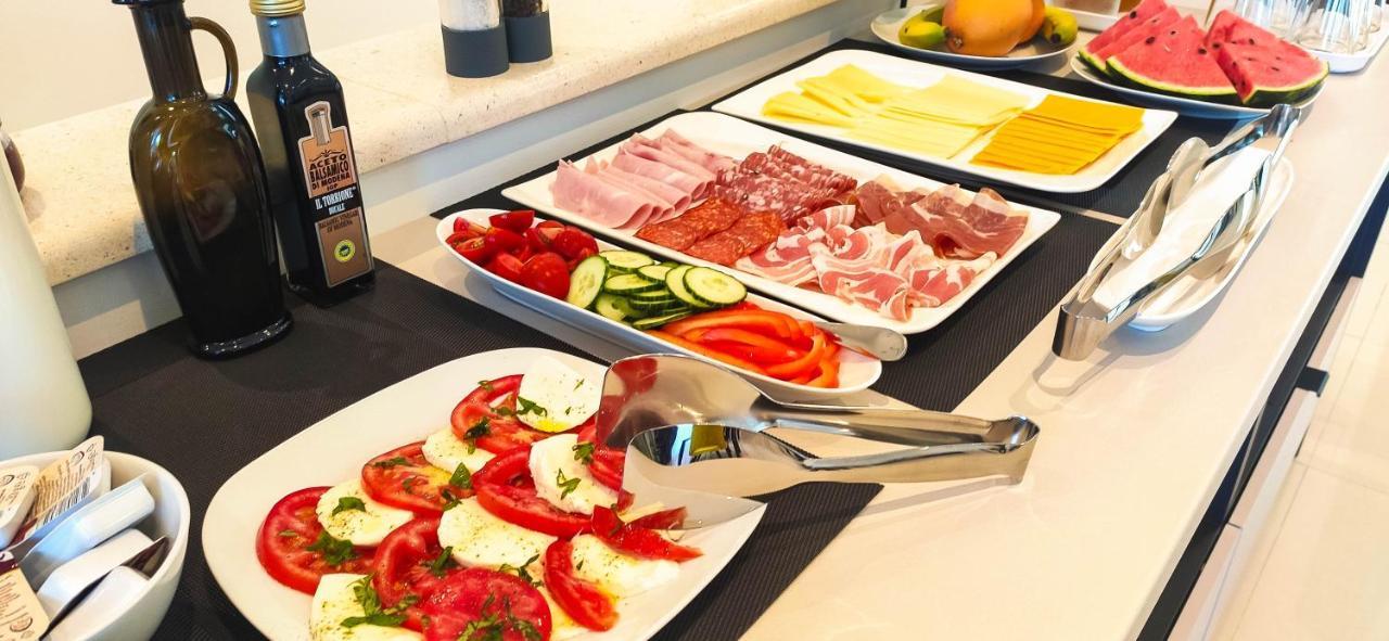 Villa Fortis B&B Trogir Eksteriør bilde